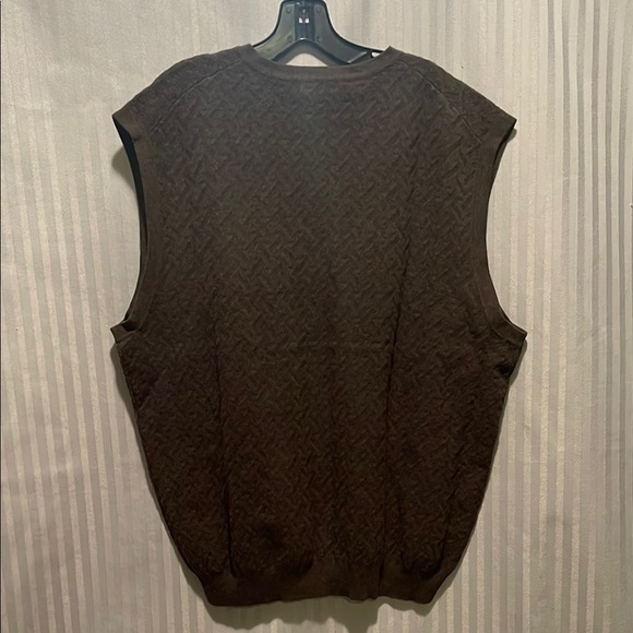 Cutter & Buck Brown V-Neck Sweater - Picture 5 of 12